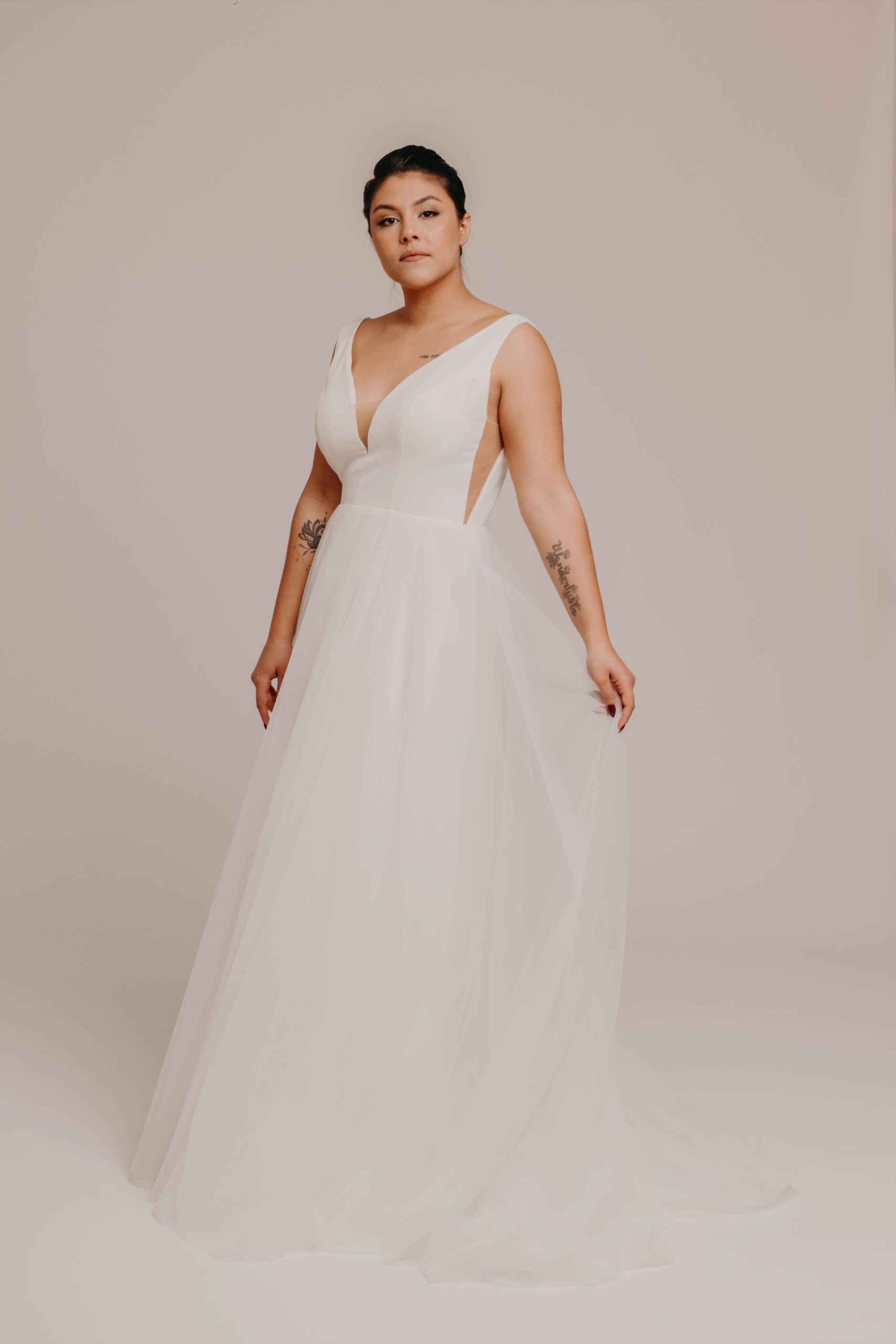 Robe de mariée en noir et blanc