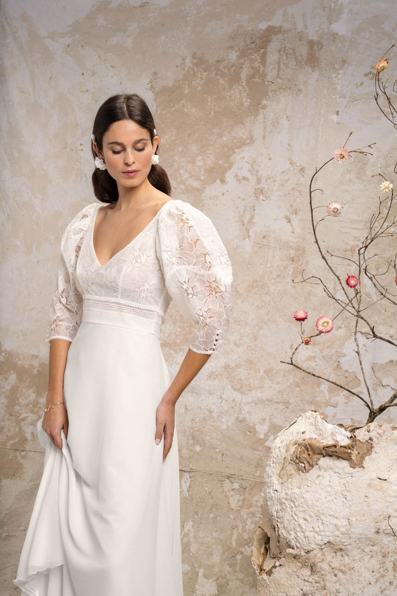 Robe de mariée en noir et blanc