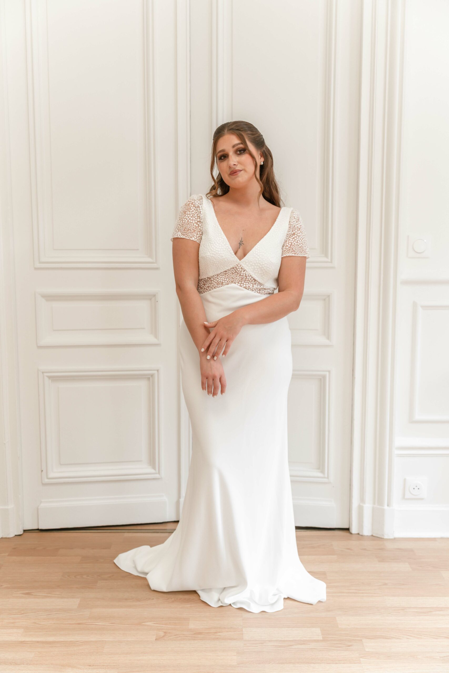 Robe de mariée Athéna, un modèle sirène minimaliste élégant